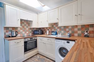 Photo 7- click for photo gallery